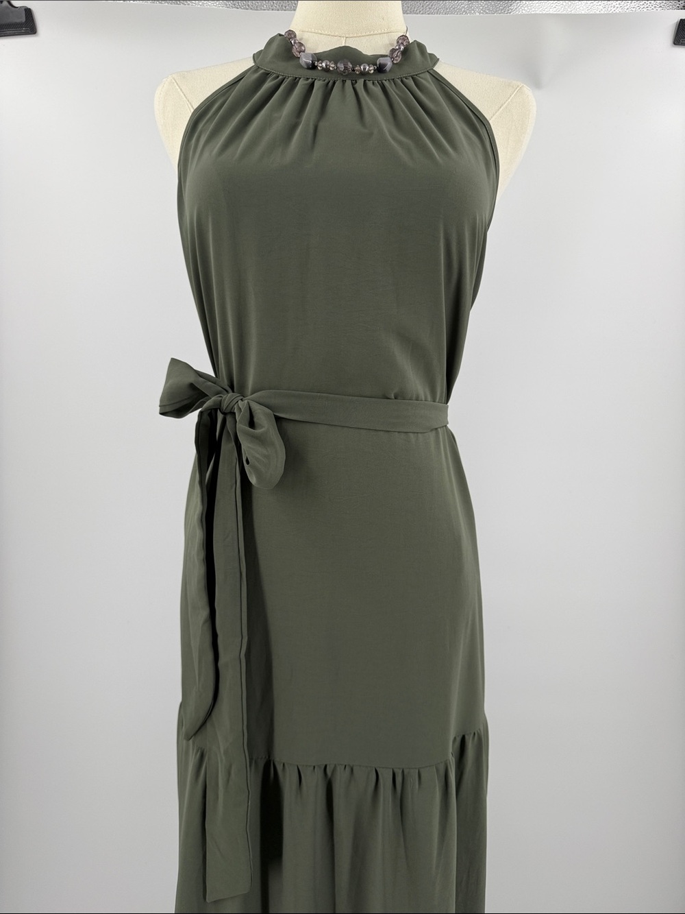 Sleeveless Olive Halter Maxi Dress with Waist Tie - Picture 4 of 9